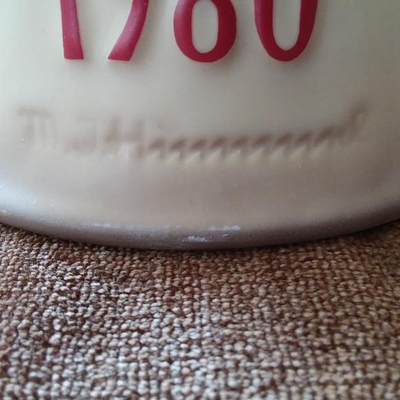 Hummel Annual Bell and Box From 1980 - Picture 4 of 6